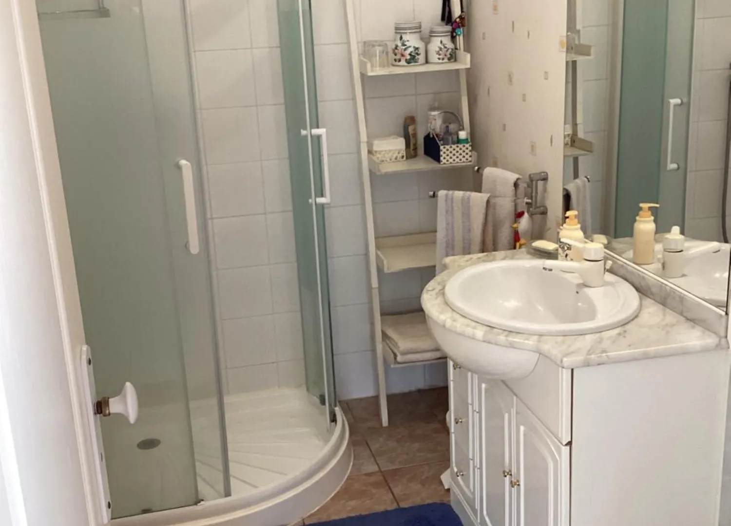 Quemeneur Otel Crozon Konukevi
